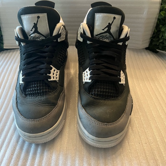 Air Jordan 4 Retro Sneakers main image 10